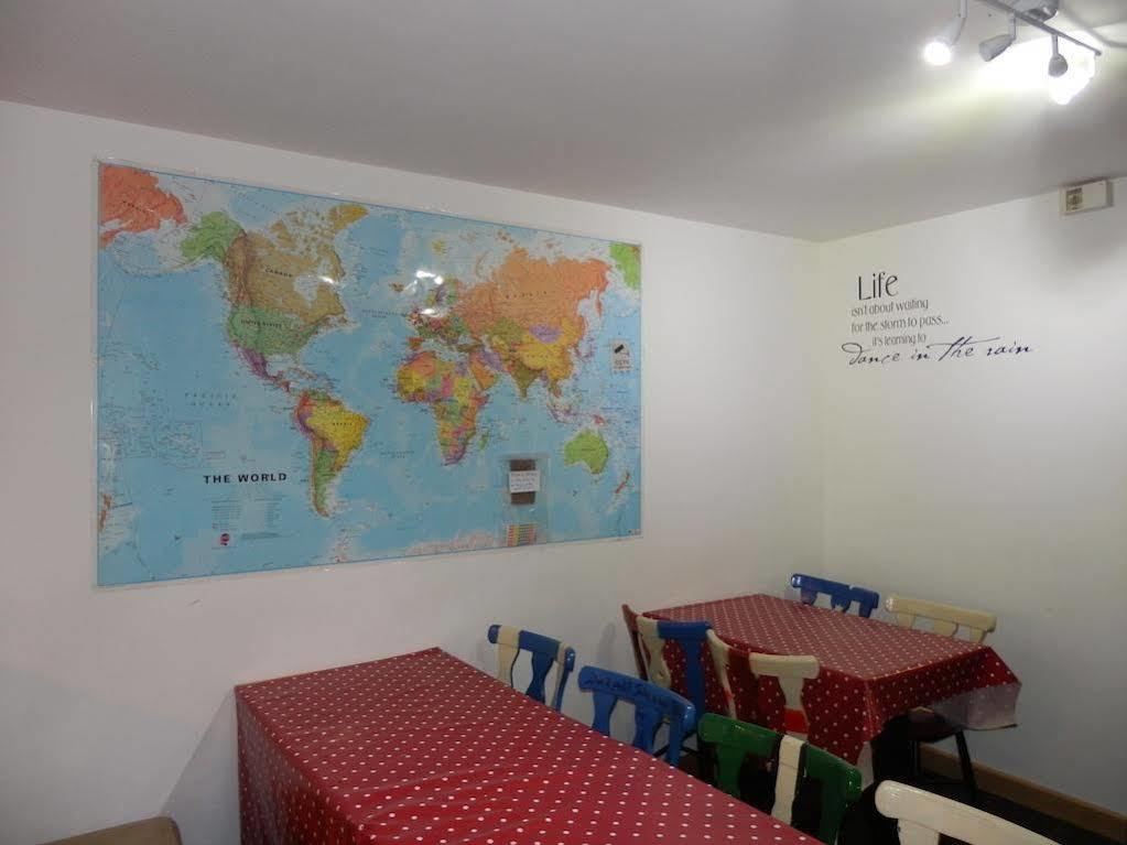 Ocean Backpackers Self-Catering Hostel Ilfracombe Exterior foto